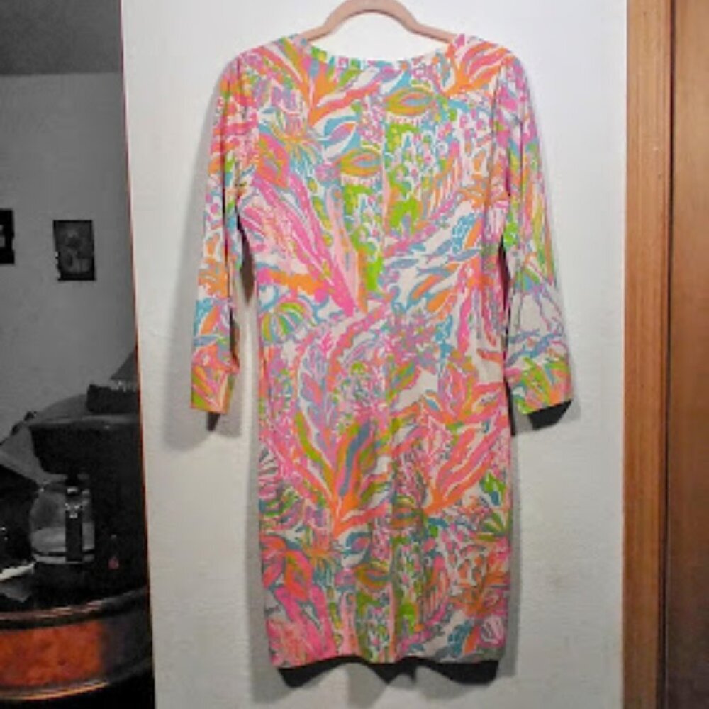 Lilly Pulitzer Christie Knee Length V neck Dress Color:Pink Size: M - Picture 8 of 14